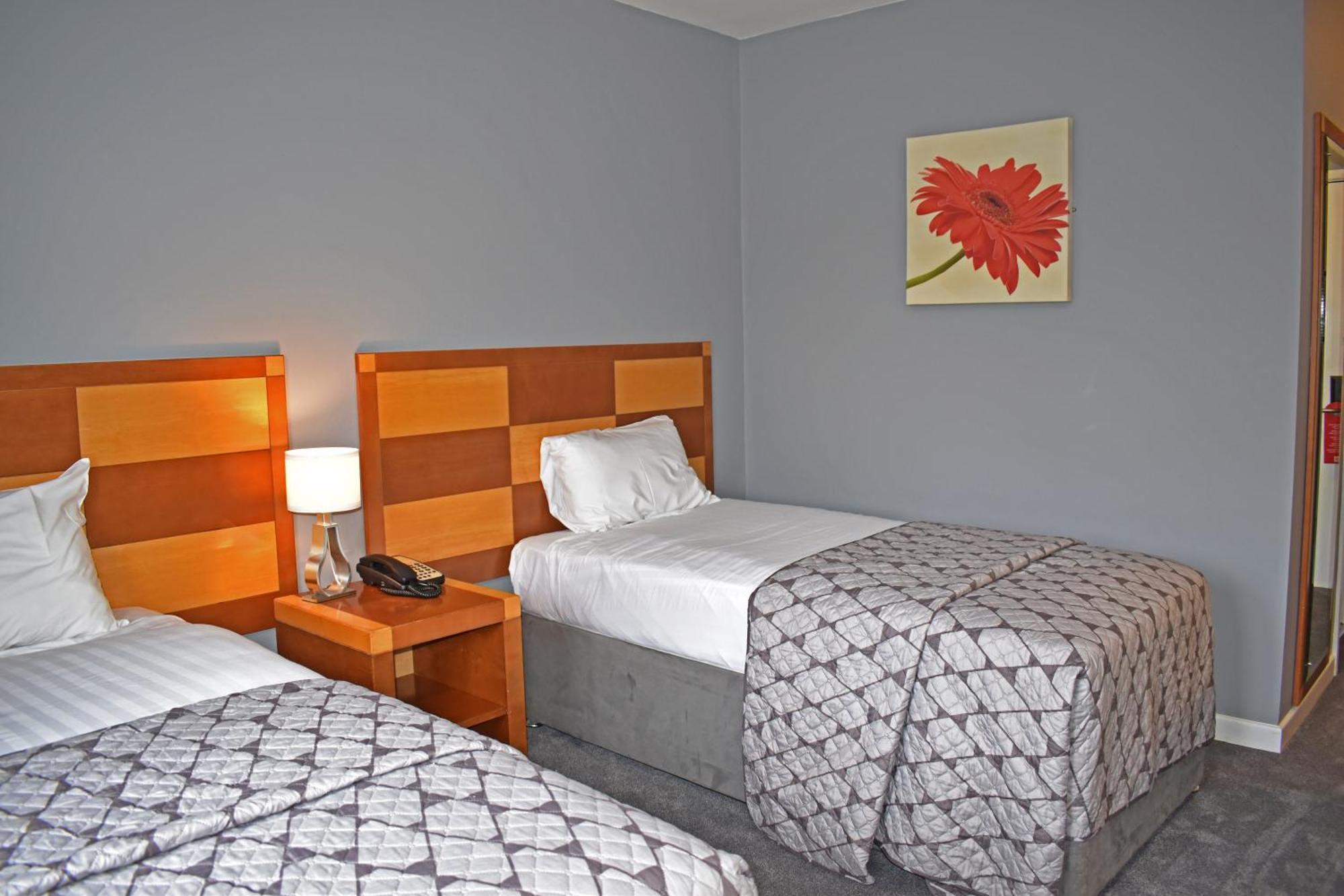 Quality Hotel Ковънтри Екстериор снимка